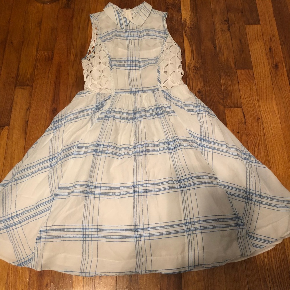 Dress in women’s